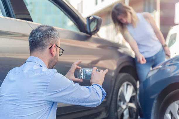 Professional Commercial Auto Insurance technician working in La Grange, KY